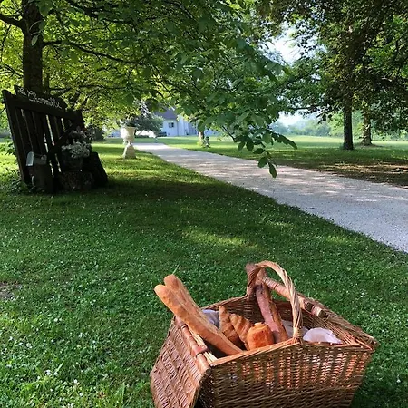 Domaine De La Charmille *