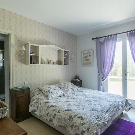 Domaine De La Charmille Проживание в семье Эрменонвиль