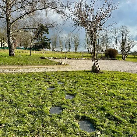 Domaine De La Charmille Проживание в семье Эрменонвиль