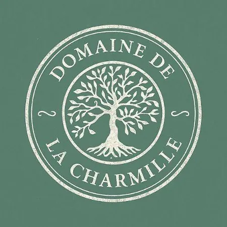 Homestay Domaine De La Charmille Ermenonville